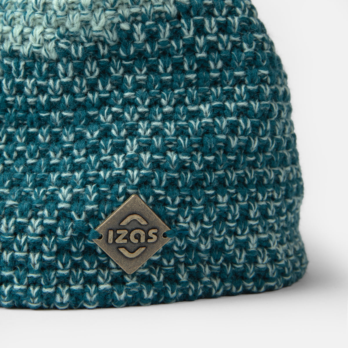 CAPPELLO INVERNALE IN MAGLIA KAZBEK